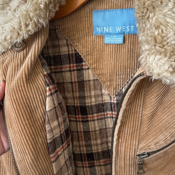 VINTAGE NINE WEST Brown Corduroy & Suede Zip Jacket With Faux Fur Collar Size-L - Picture 7 of 12